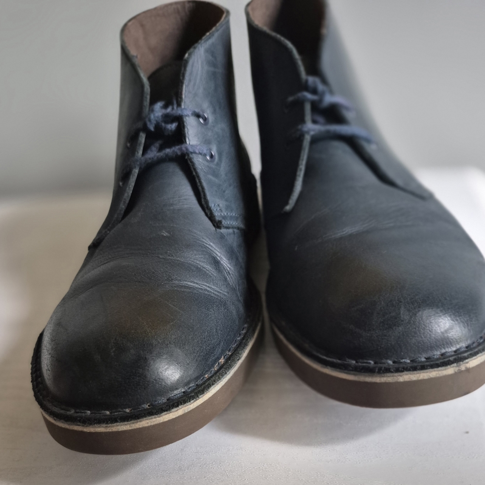 Clarks Men's Black Leather Chukka Boots